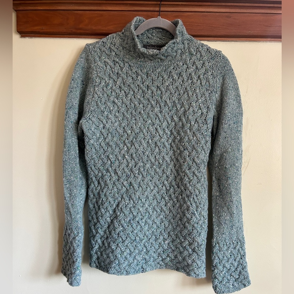 Splendid Heathered Blue Cable-Knit Turtleneck Sweater